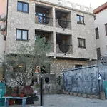 מוטל Anri 3*