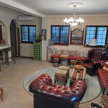 מוטל Anri 3*