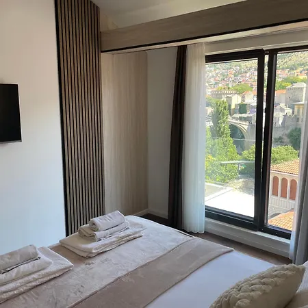 Anri 3* Μόσταρ